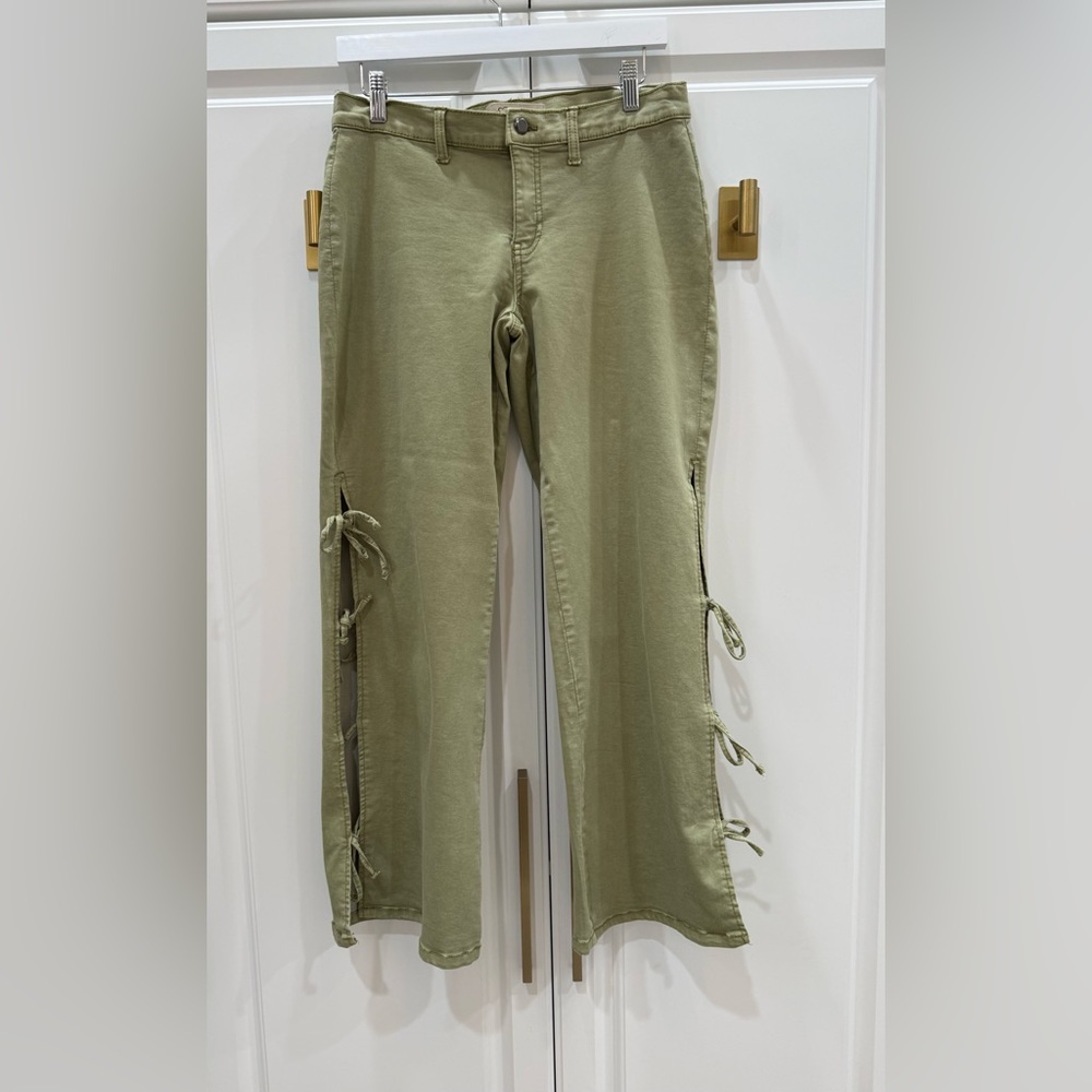 Love Trends Women's Sage Green Pants - Stretch Fit